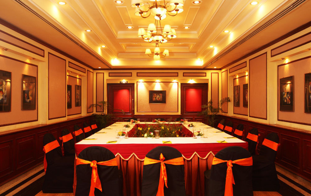 Hotel The Crown, Bhubaneswar - Ihcl Seleqtions Esterno foto